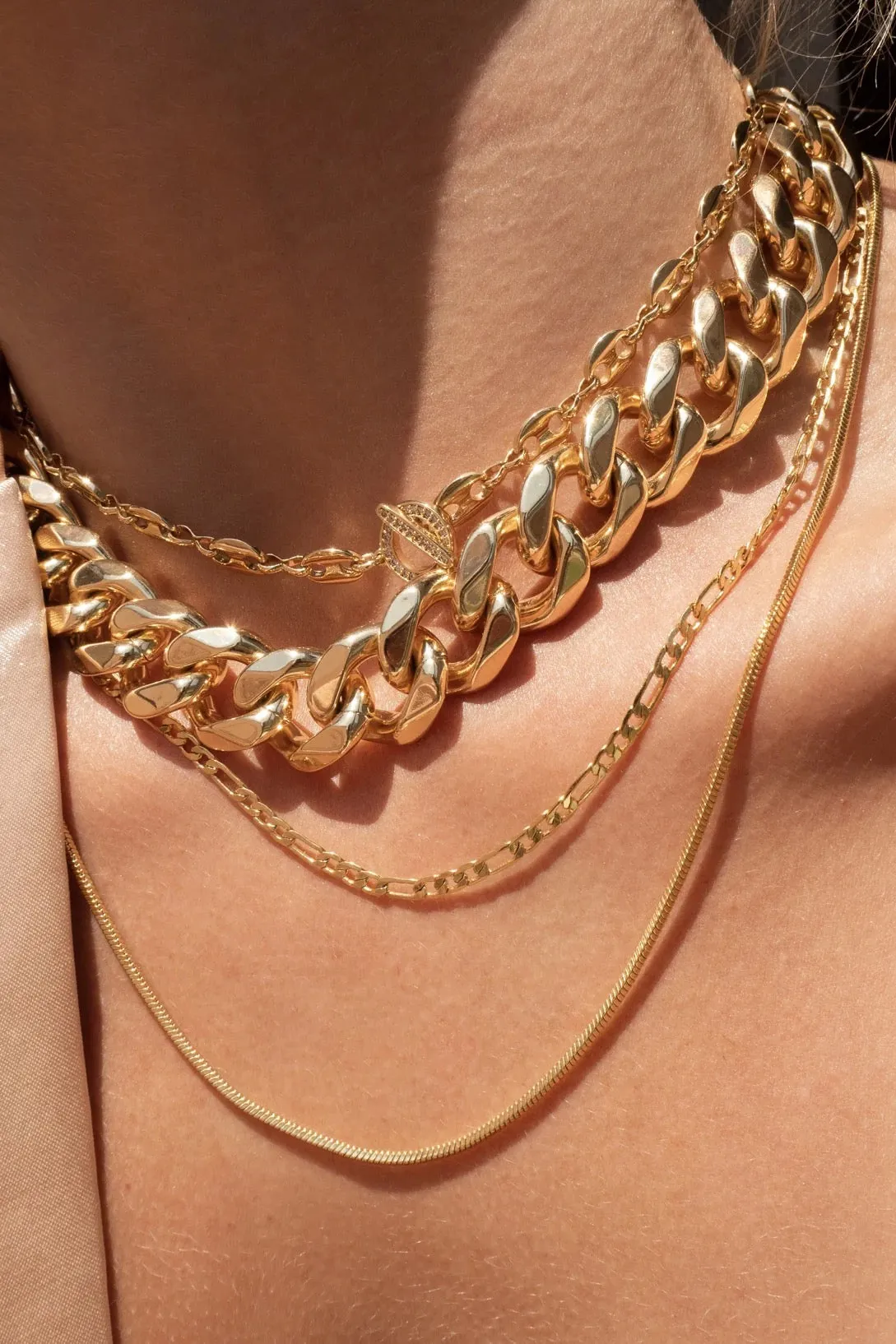 Cecilia Chain Necklace ~ Gold