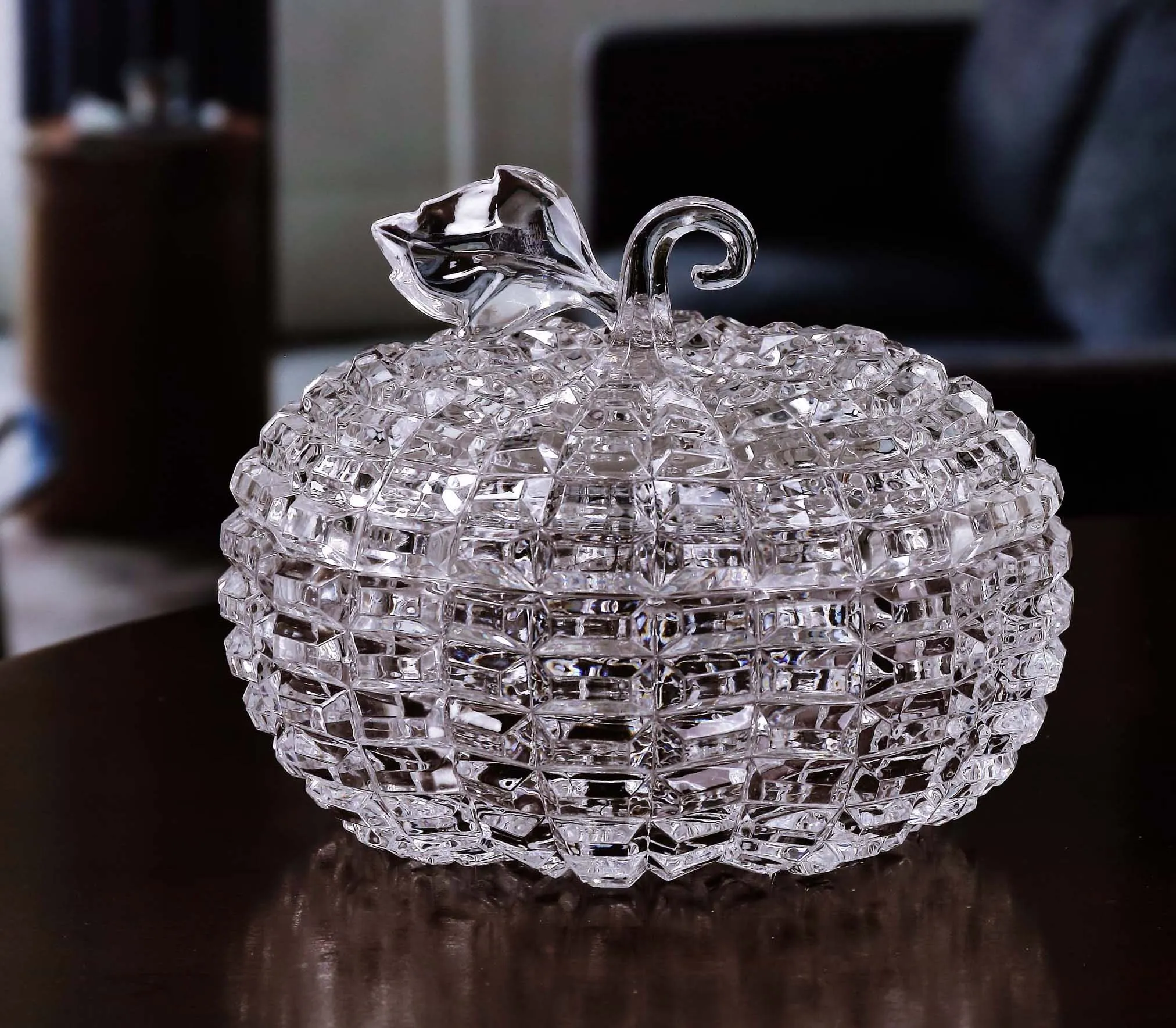 Diamond Cut Pumpkin Jar