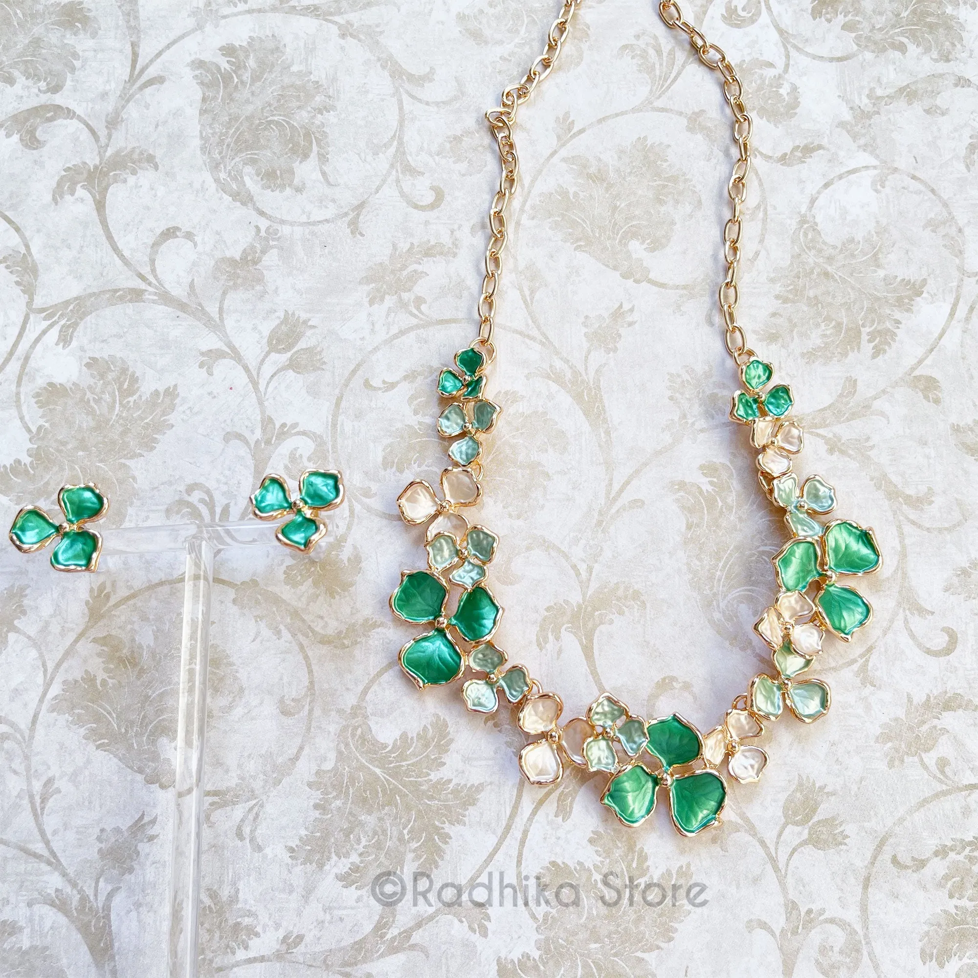 Hydrangea Flowers - Deity Necklace and Earrings Set - With Gold Color