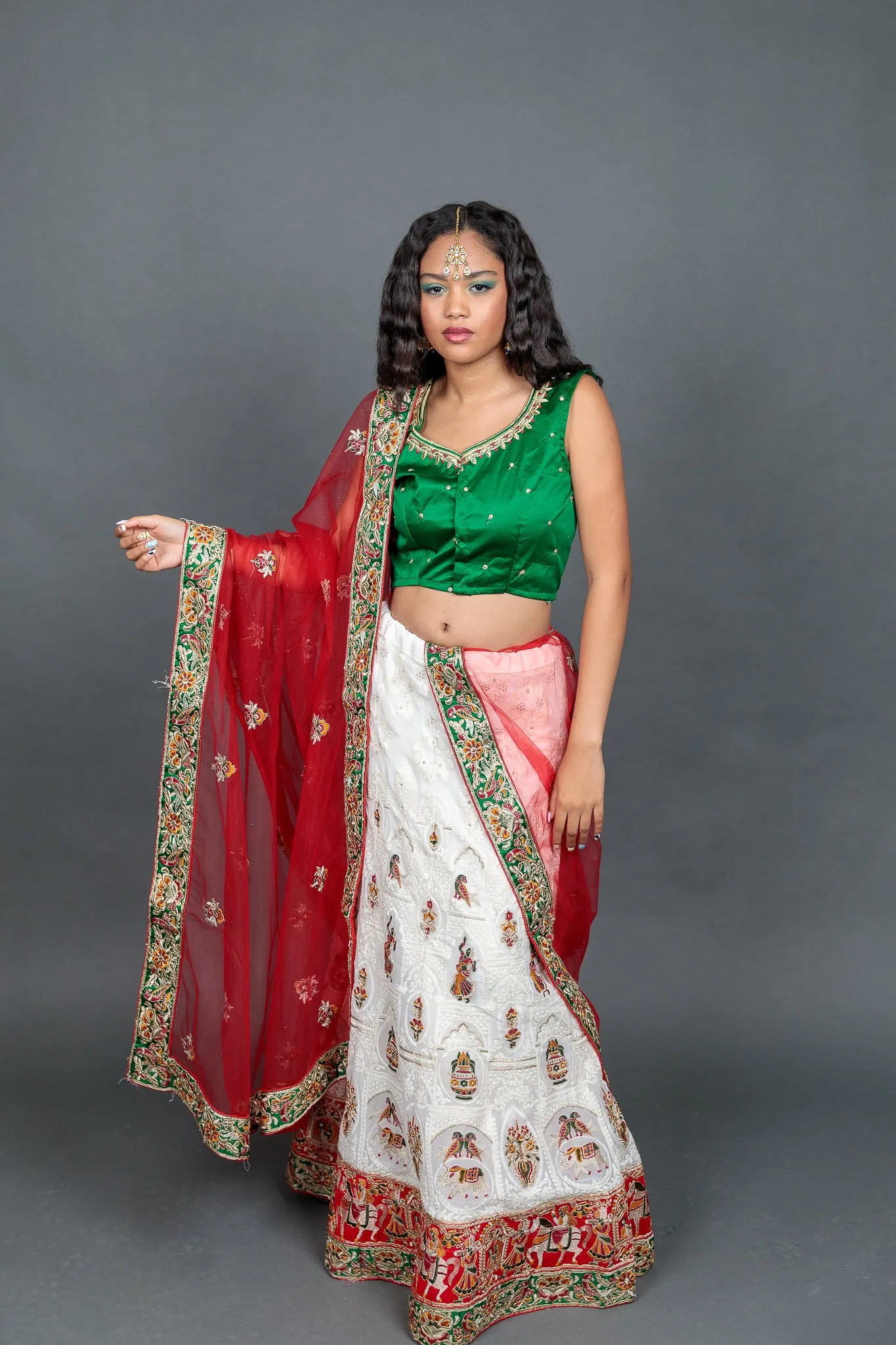 Silk Georgette White Lucknowi Heavy Embroidered Lehenga Set