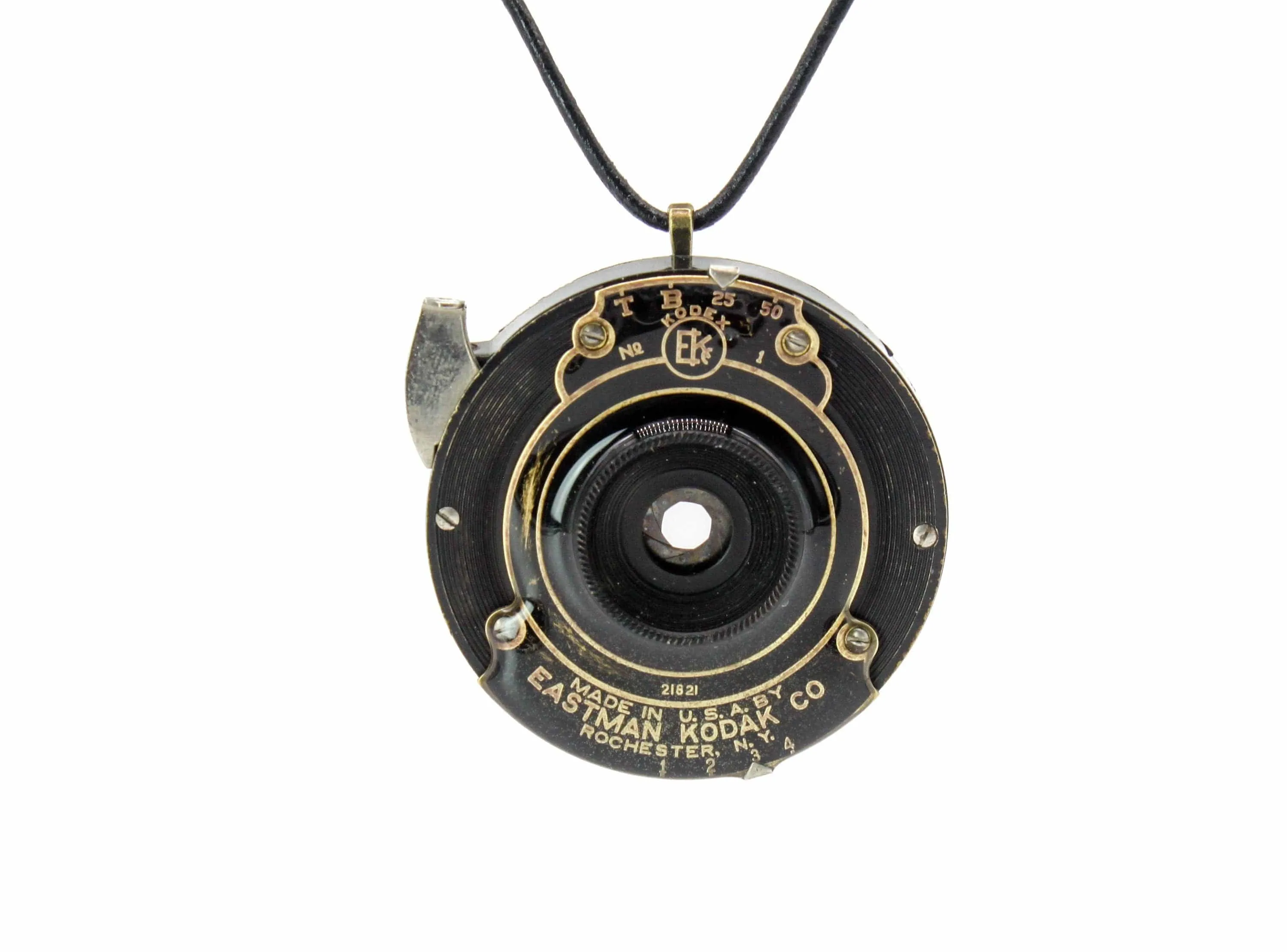 Vintage Camera Lens Pendant Necklace - Gift For Wife - Eco-friendly upcycled Statement Jewelry - gift for her - handmade steampunk jewelry