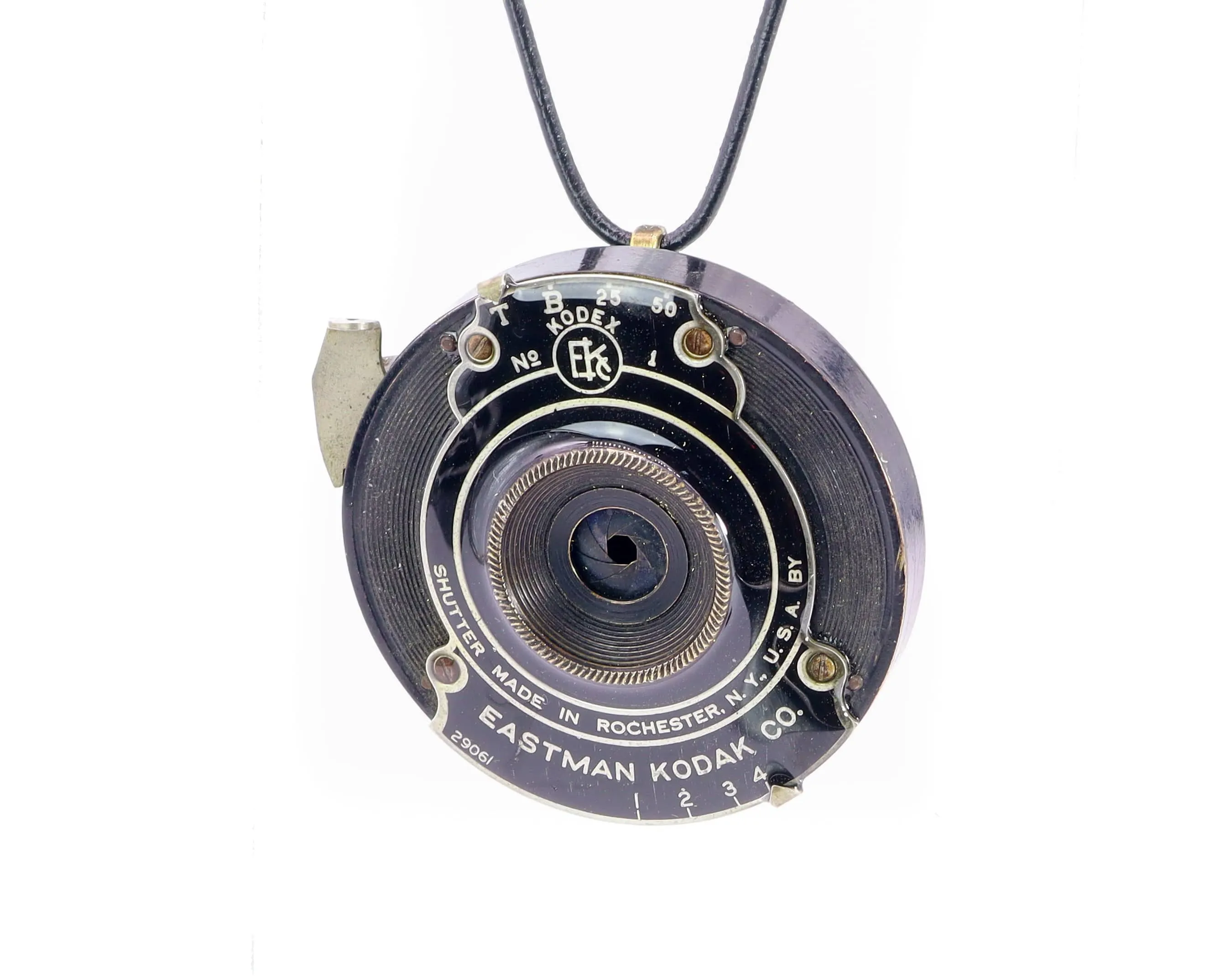 Vintage Camera Lens Pendant Necklace - Gift For Wife - Eco-friendly upcycled Statement Jewelry - gift for her - handmade steampunk jewelry