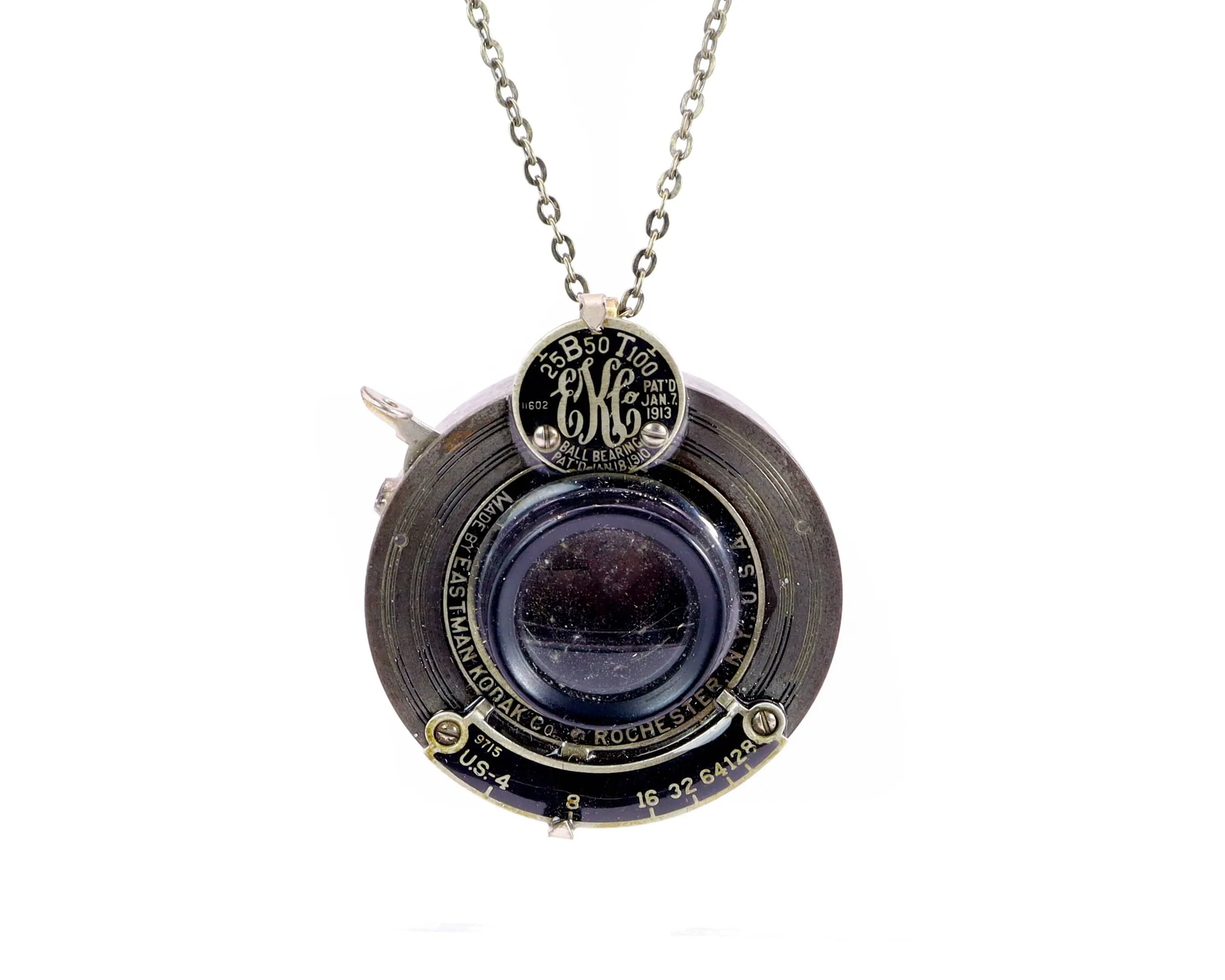 Vintage Medium Camera Lens Pendant Necklace, Gift for Wife, Eco-friendly upcycled Statement Jewelry for her, handmade steampunk jewelry