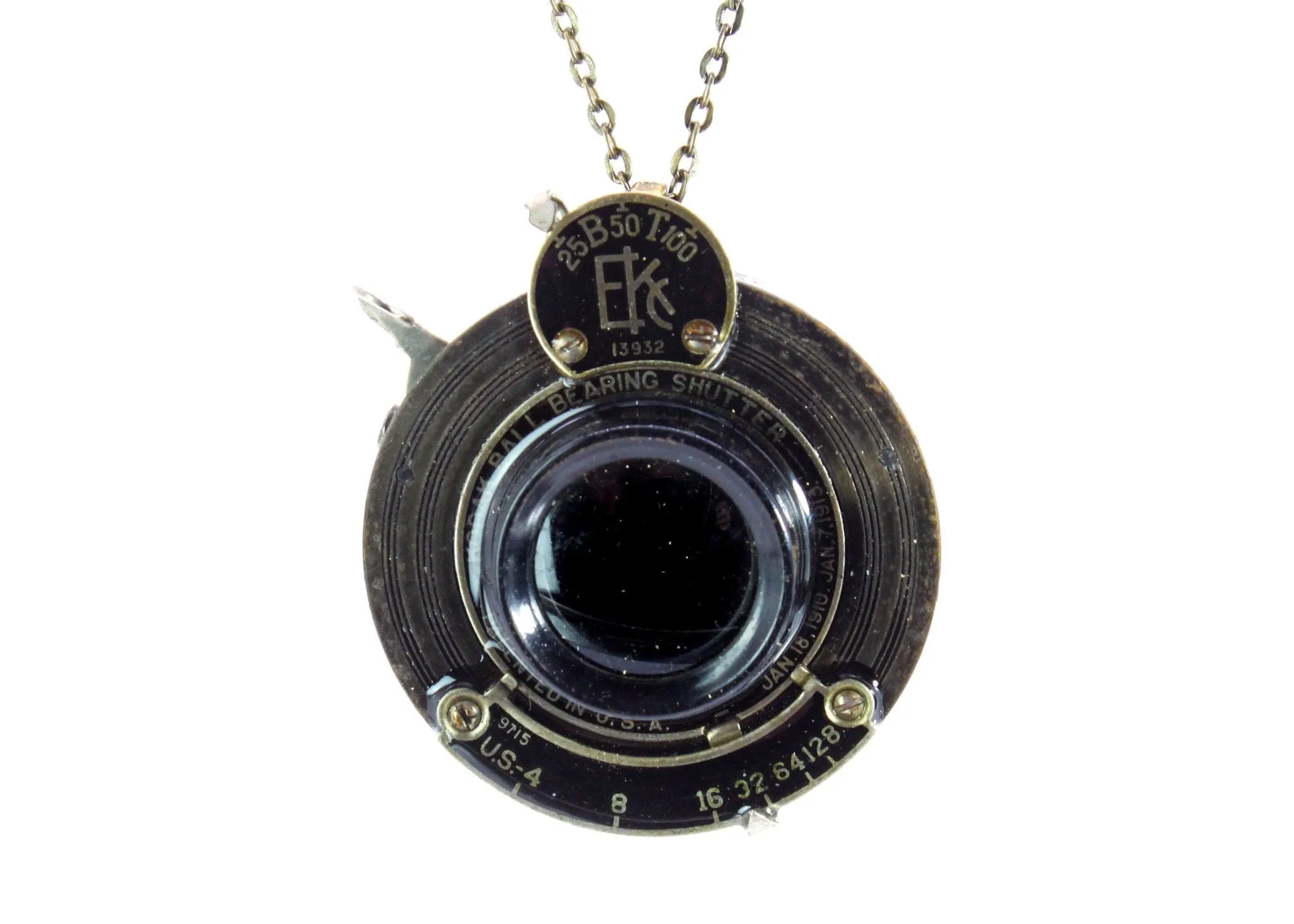 Vintage Medium Camera Lens Pendant Necklace, Gift for Wife, Eco-friendly upcycled Statement Jewelry for her, handmade steampunk jewelry